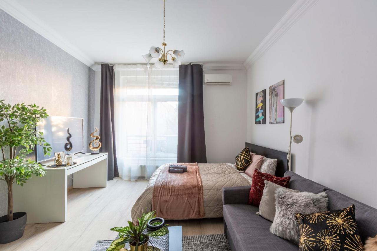 Deluxe Quentin Apartment Next To The Synagogue Boedapest Buitenkant foto